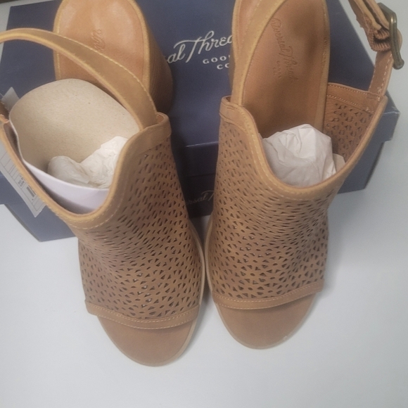 New in box Heeled Sling Back Cut Out women Boots size 10 - Picture 4 of 14